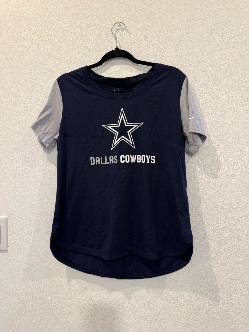 NIKE WOMENS Dallas Cowboys Navy and Gray Short Sleeve Tee